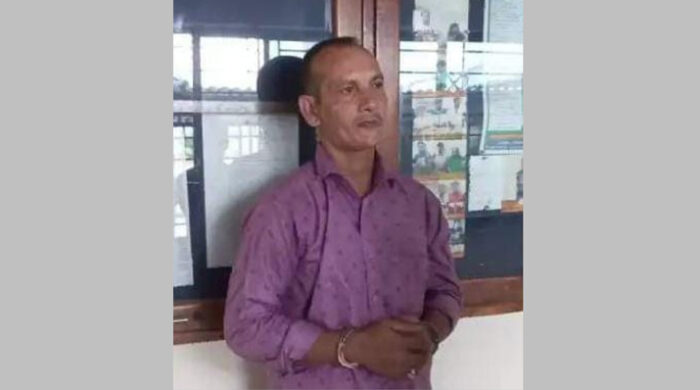 চাষাঢ়া রেলস্টেশন এলাকায় রাজ্জাকের মাদক ব্যবসা জমজমাট